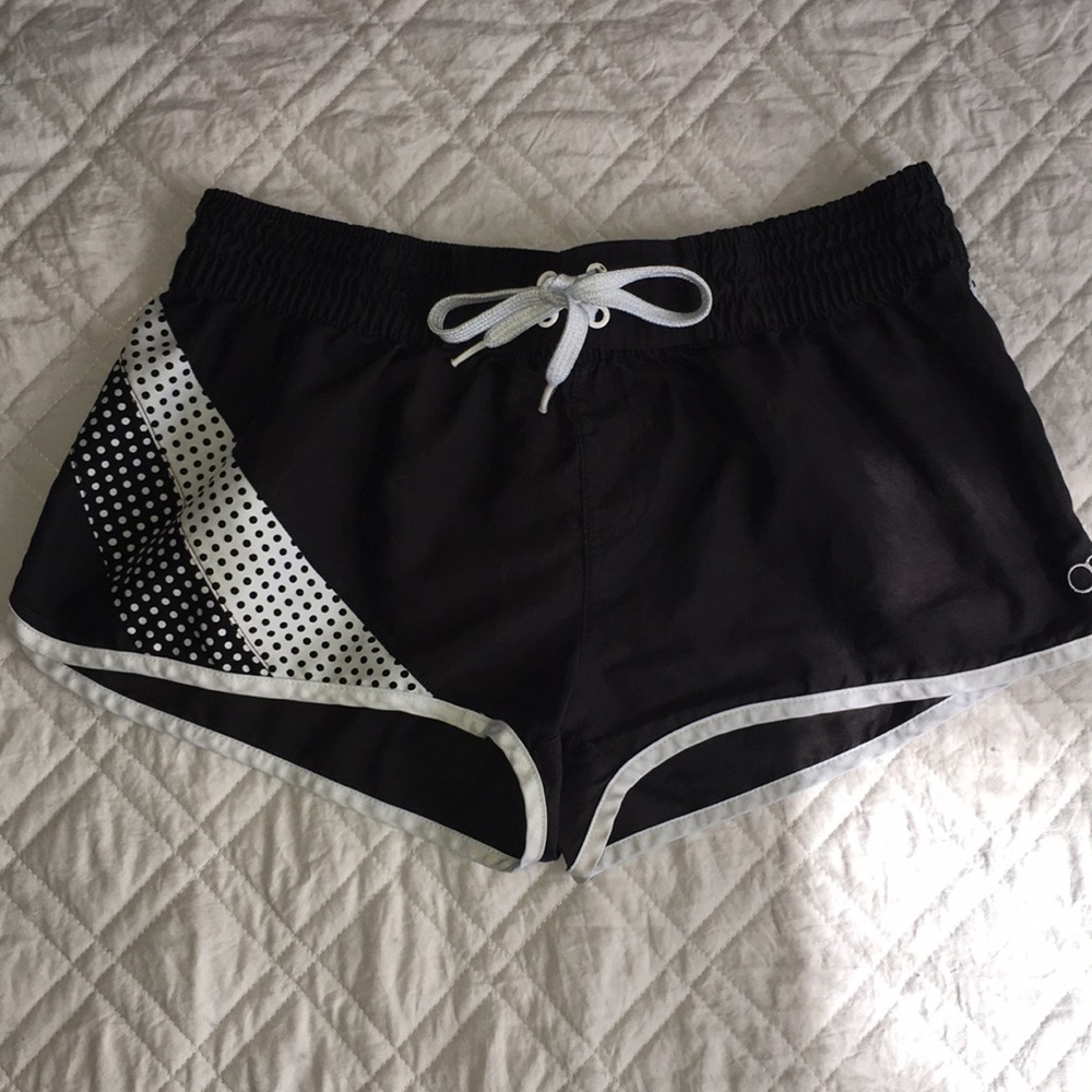 Athletic shorts